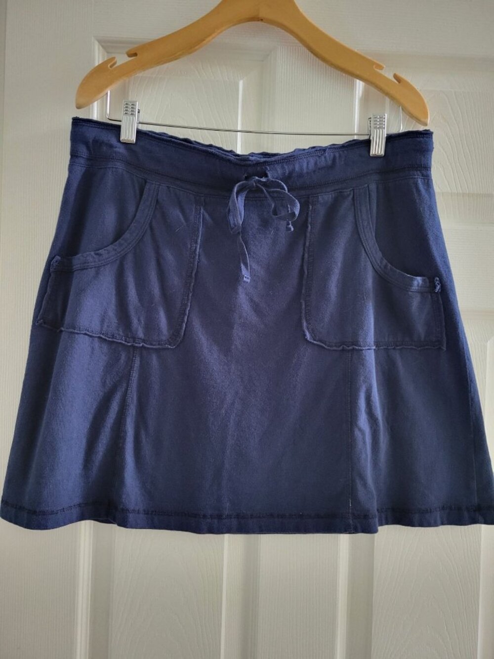 Fresh Produce Navy Blue skirt Pull On size Large Exposed seam USA beachy Coastal